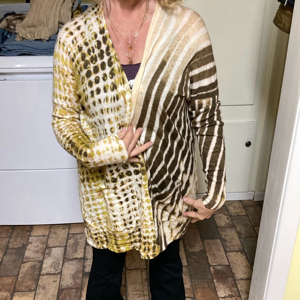 Cashmere sweater